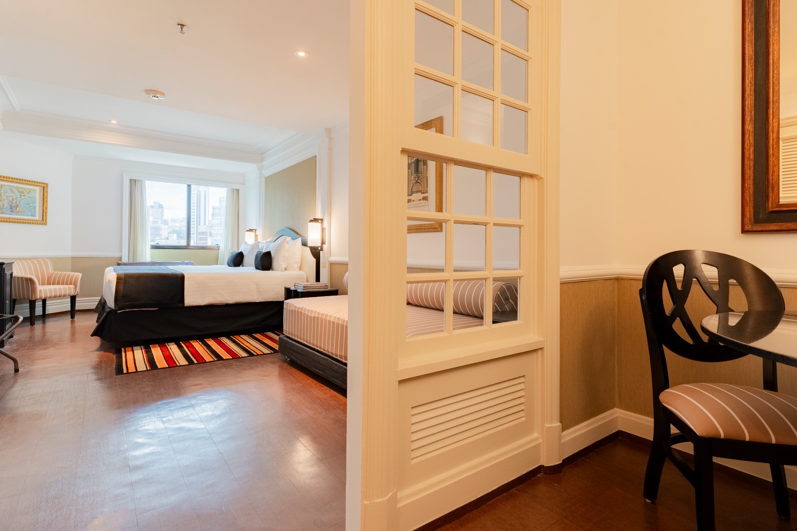 WhatsApp Image 2025-10-09 at 16.16.49 (2)