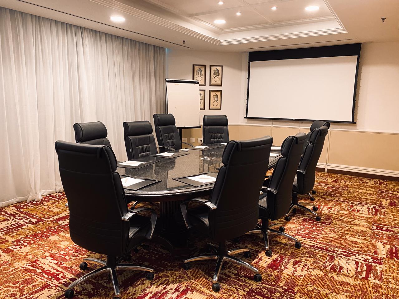 WhatsApp Image 2025-10-09 at 16.50.00